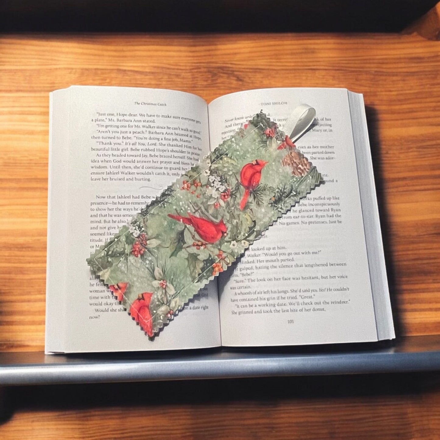 Cardinal Bookmark