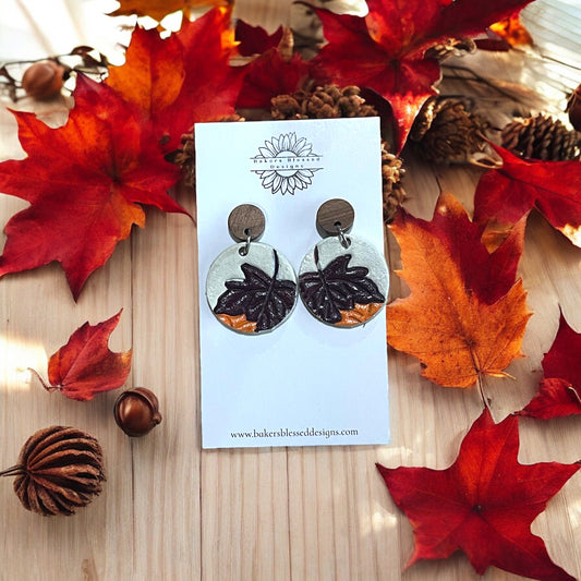 Small Leaf Circle Leather Earrings