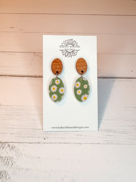 Green Daisy Drop Earrings with Wooden Studs – Lightweight Floral Jewelry